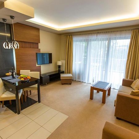 Willa Port Apartament Lilia أوسترودا المظهر الخارجي الصورة