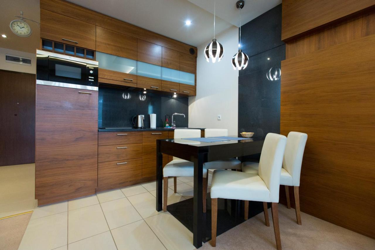 Willa Port Apartament Lilia أوسترودا المظهر الخارجي الصورة