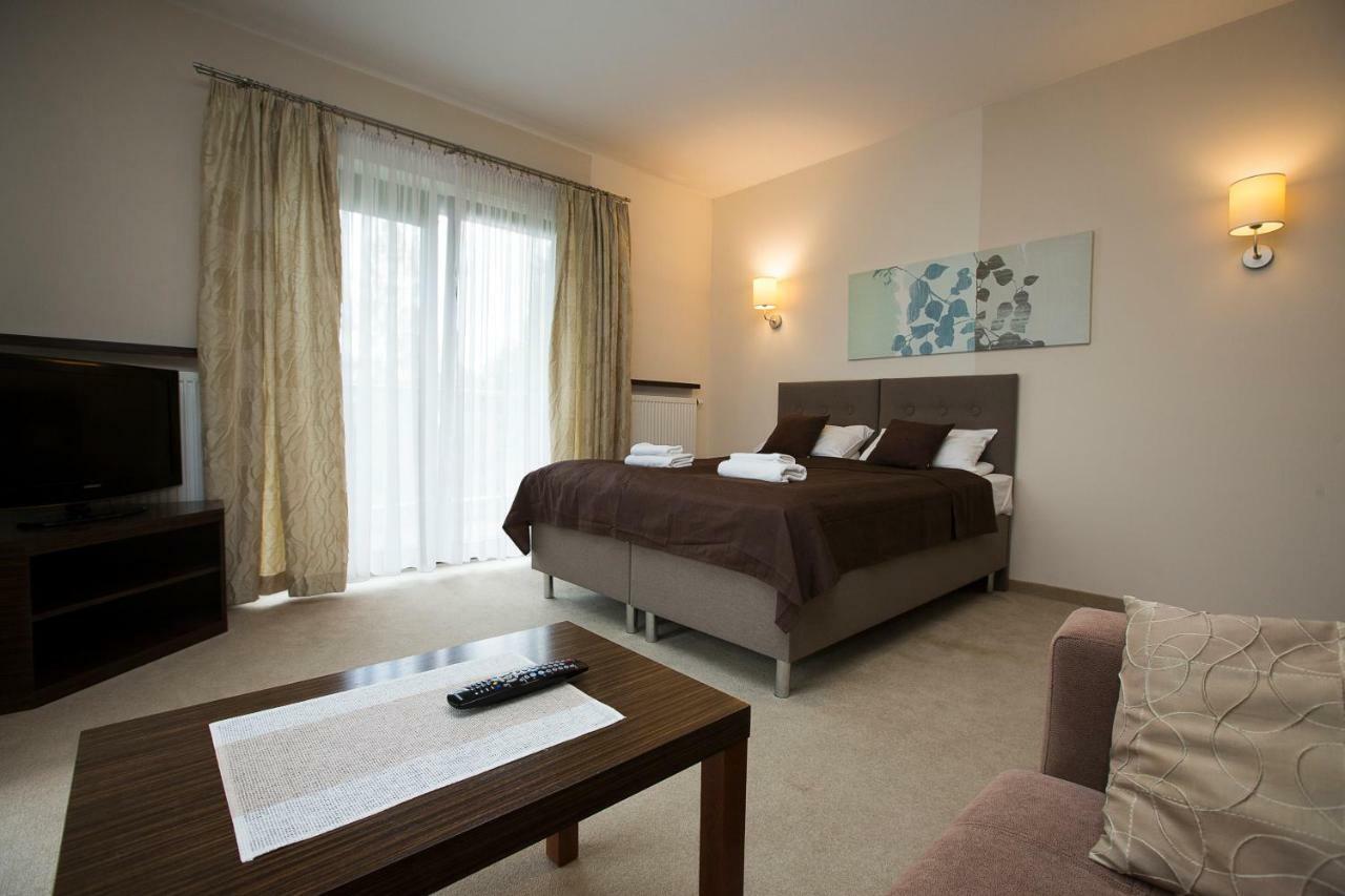 Willa Port Apartament Lilia أوسترودا المظهر الخارجي الصورة