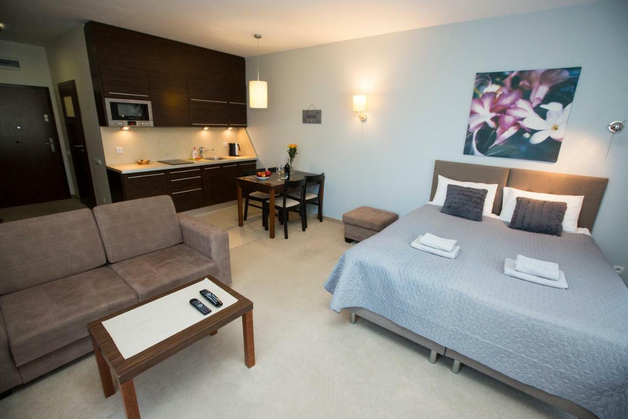 Willa Port Apartament Lilia أوسترودا المظهر الخارجي الصورة